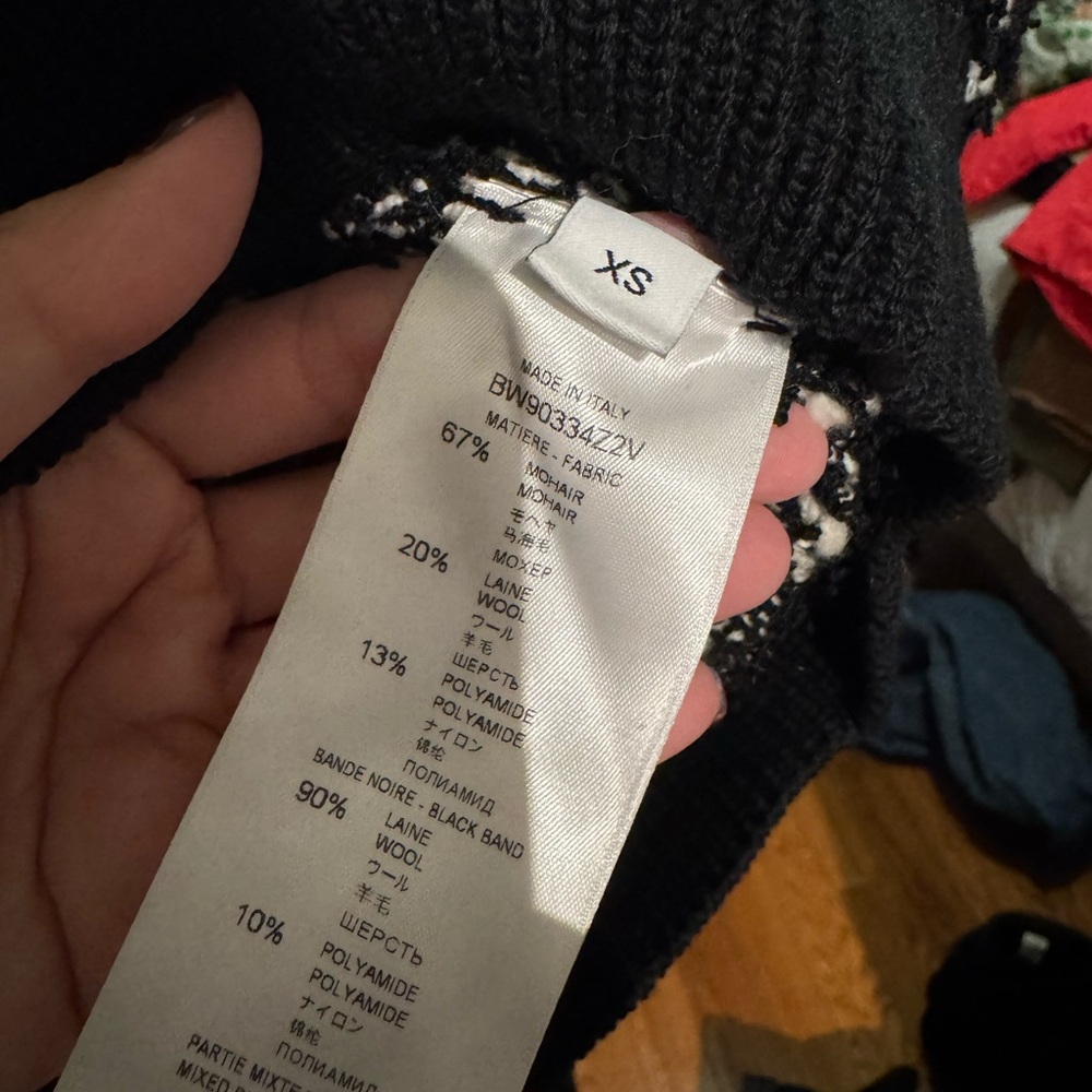 Givenchy Sweater - Picture 3 of 3